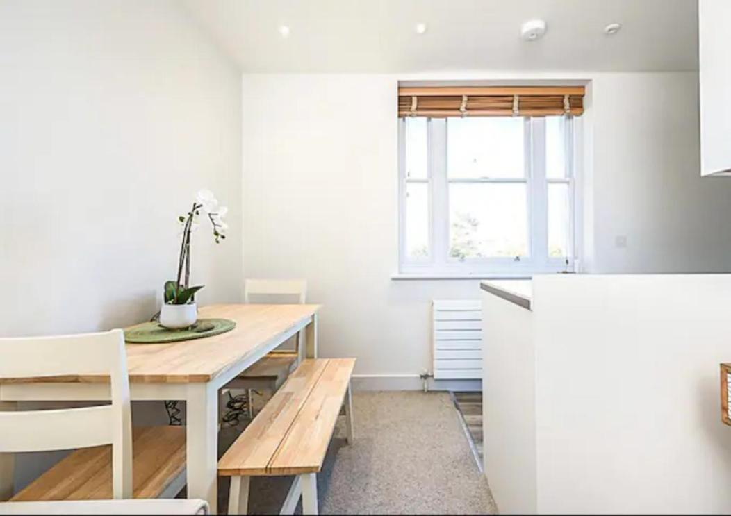 Brighton, 2 Bedroom